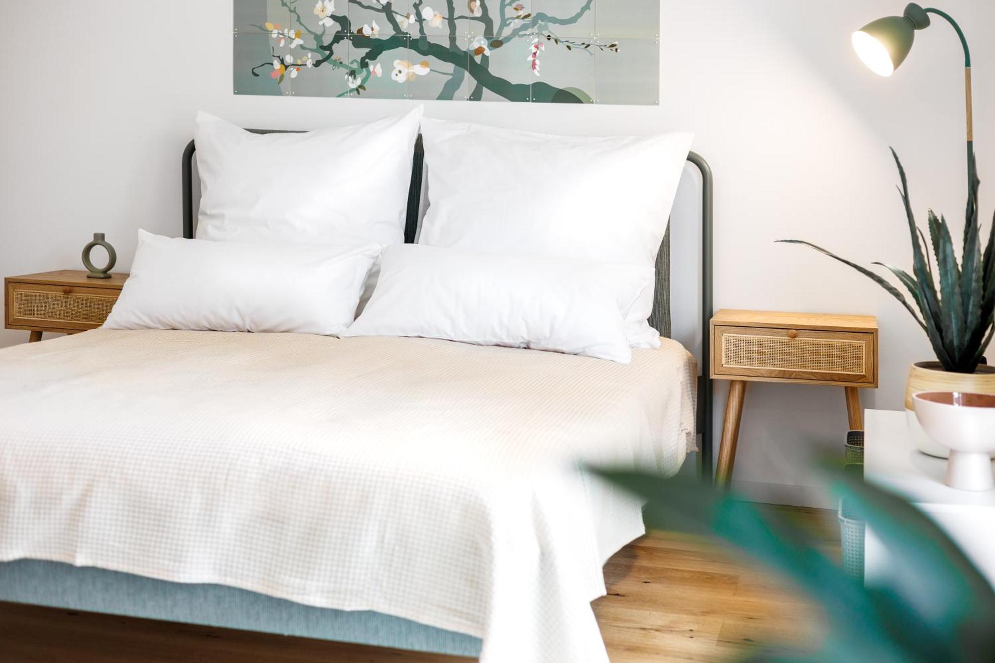 Design-Apartment In Linz Mit Netflix & Balkon Luaran gambar