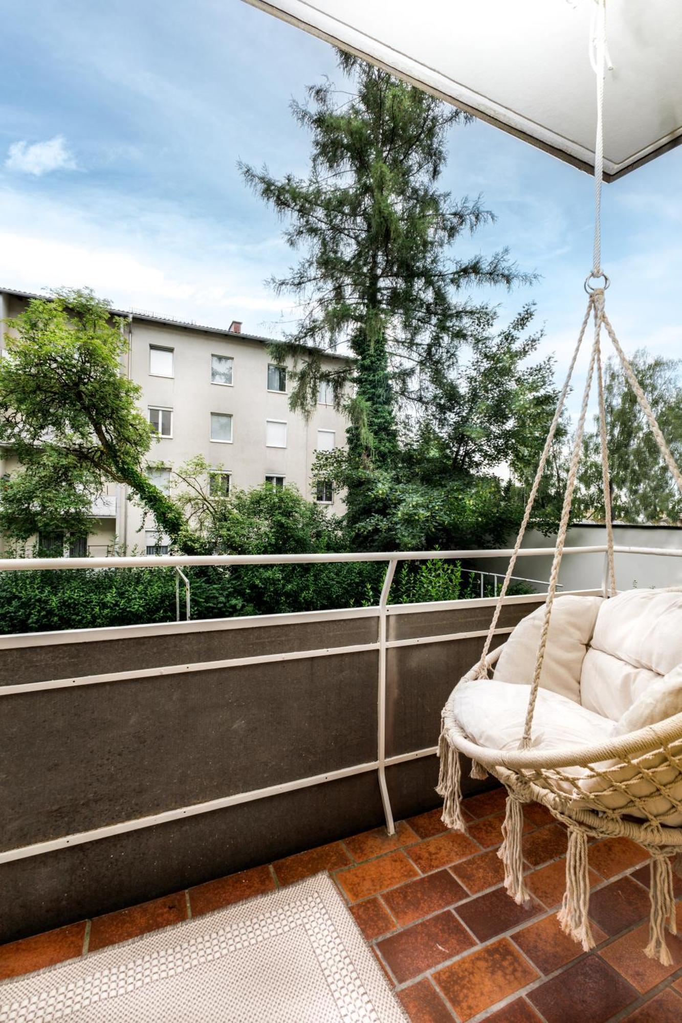 Design-Apartment In Linz Mit Netflix & Balkon Luaran gambar